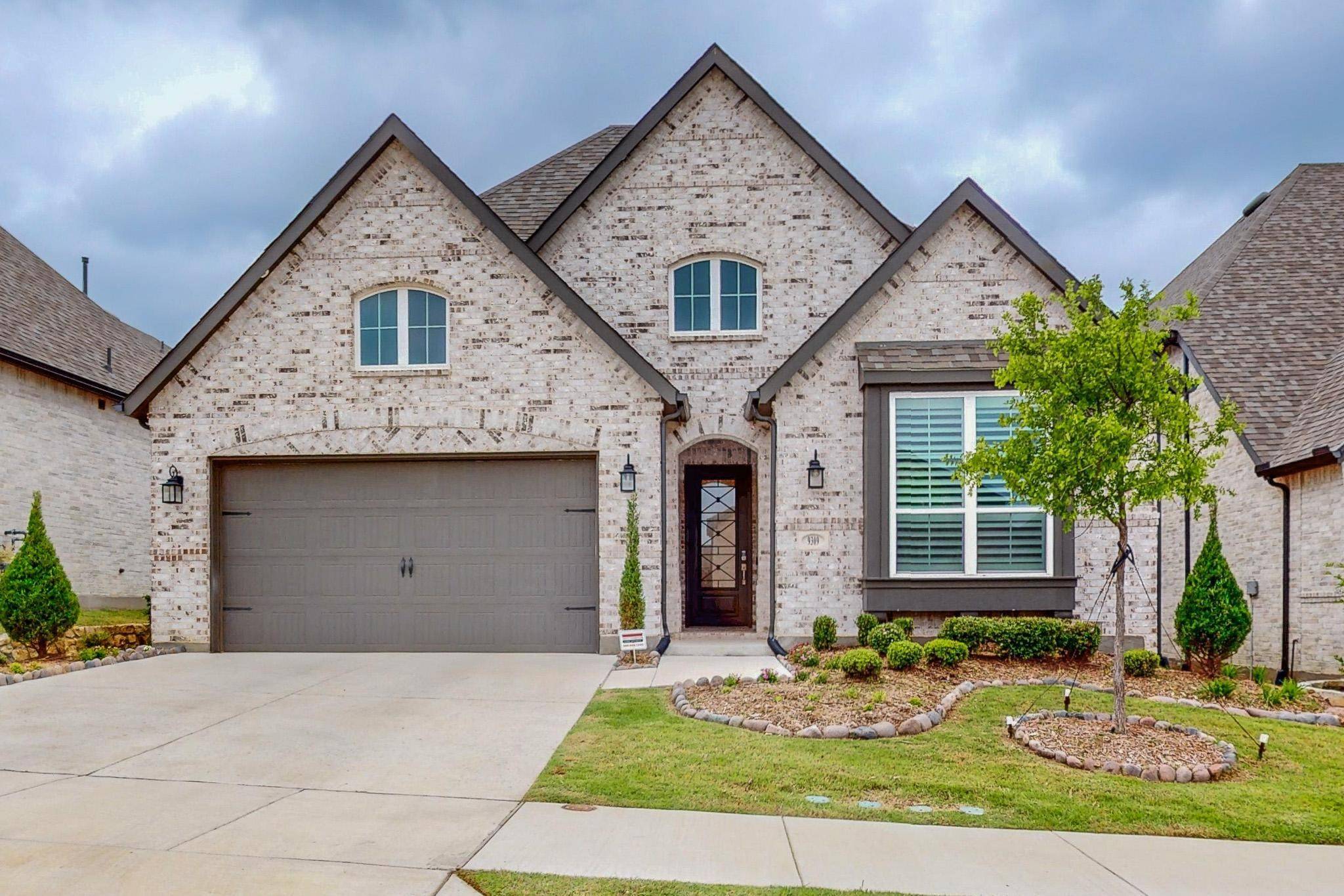 9309 Sunset LN, Oak Point, TX 75068