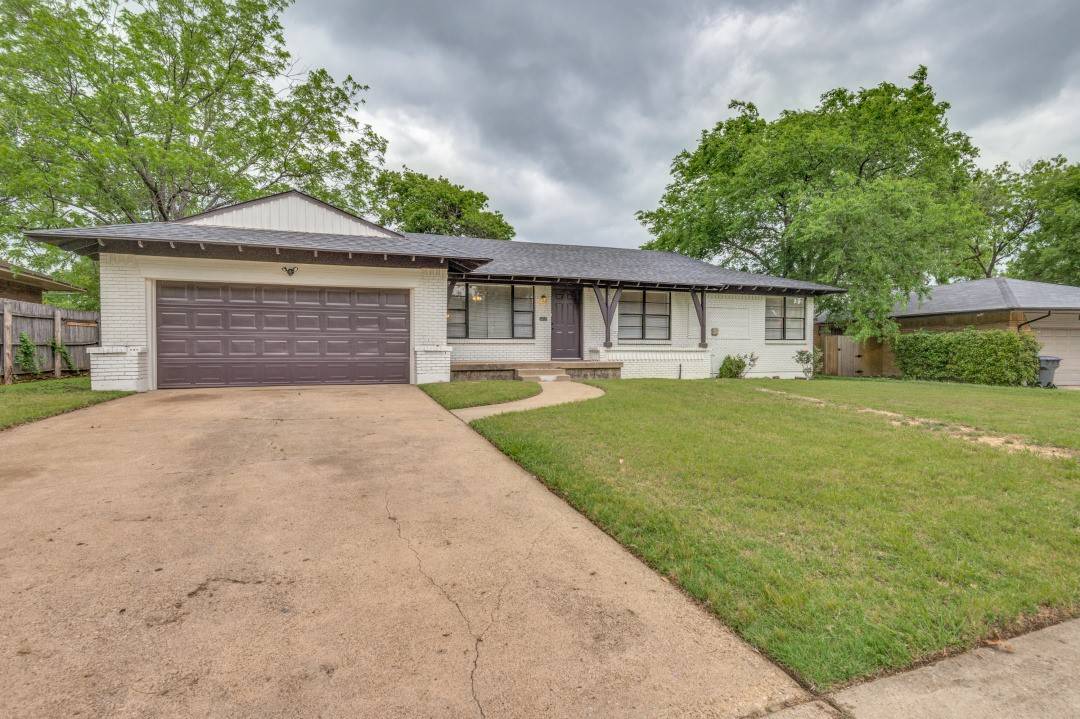 Dallas, TX 75224,1635 Watervaliet DR