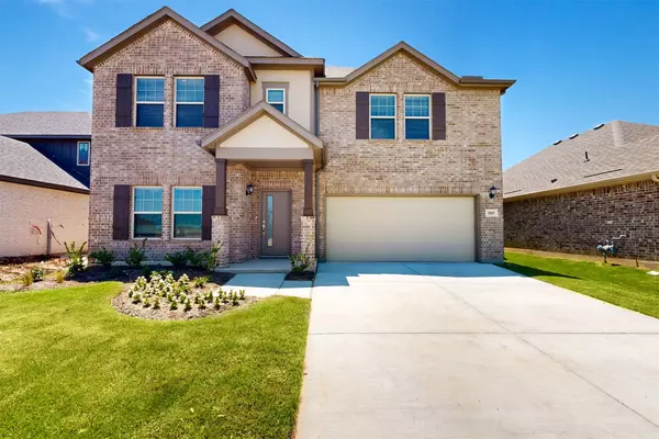 3805 Yarrow DR, Argyle, TX 76226