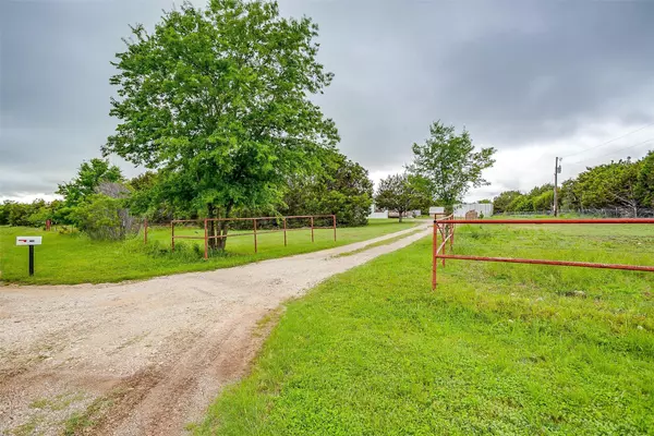 China Spring, TX 76633,785 CR 3570