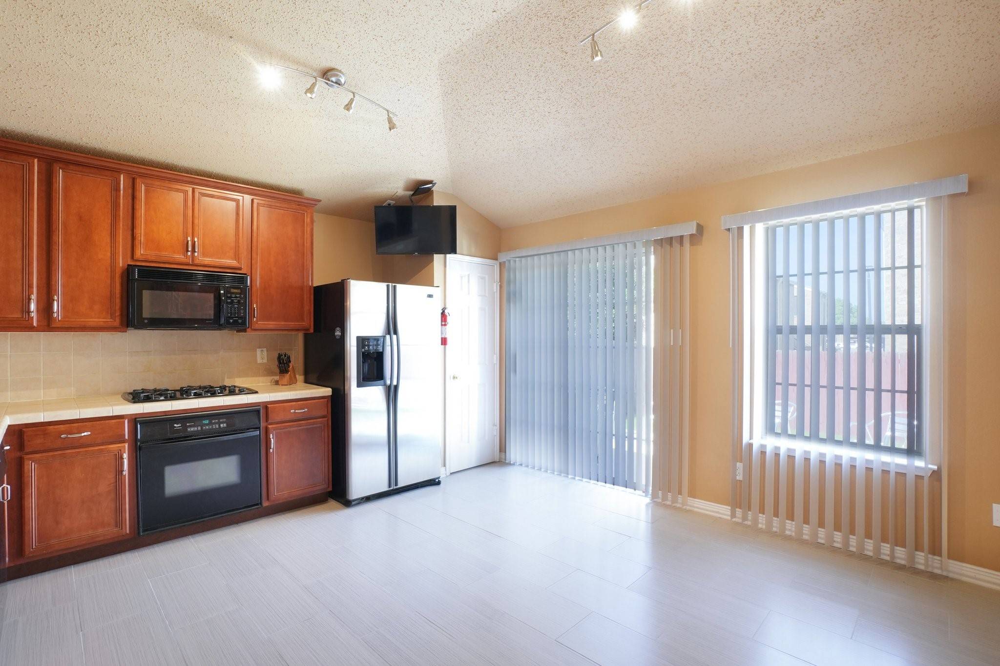 Fort Worth, TX 76133,4721 Sea Ridge DR