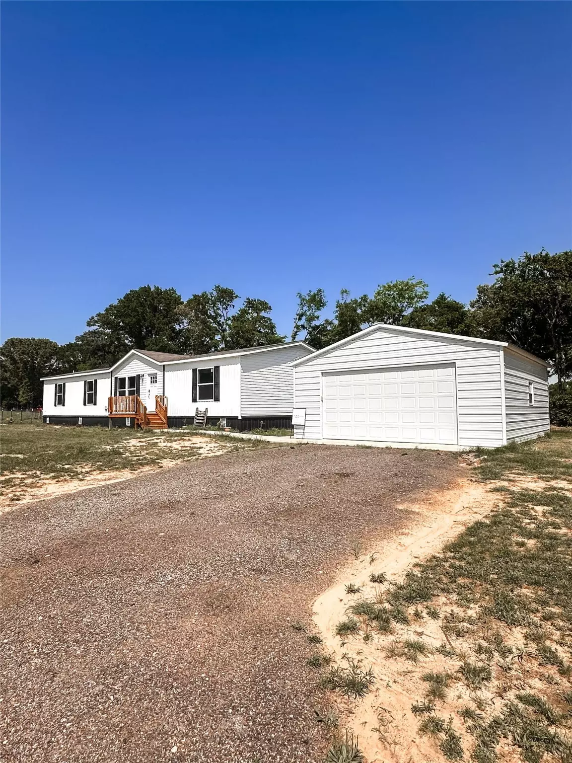 Athens, TX 75751,10885 State Hwy 19 S