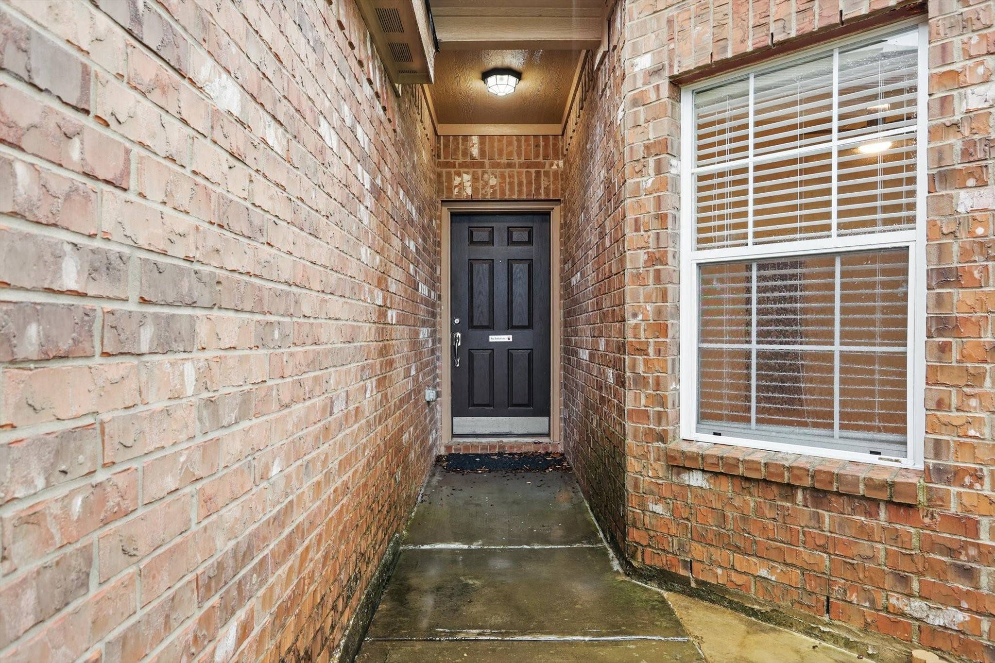 Anna, TX 75409,208 Mill ST