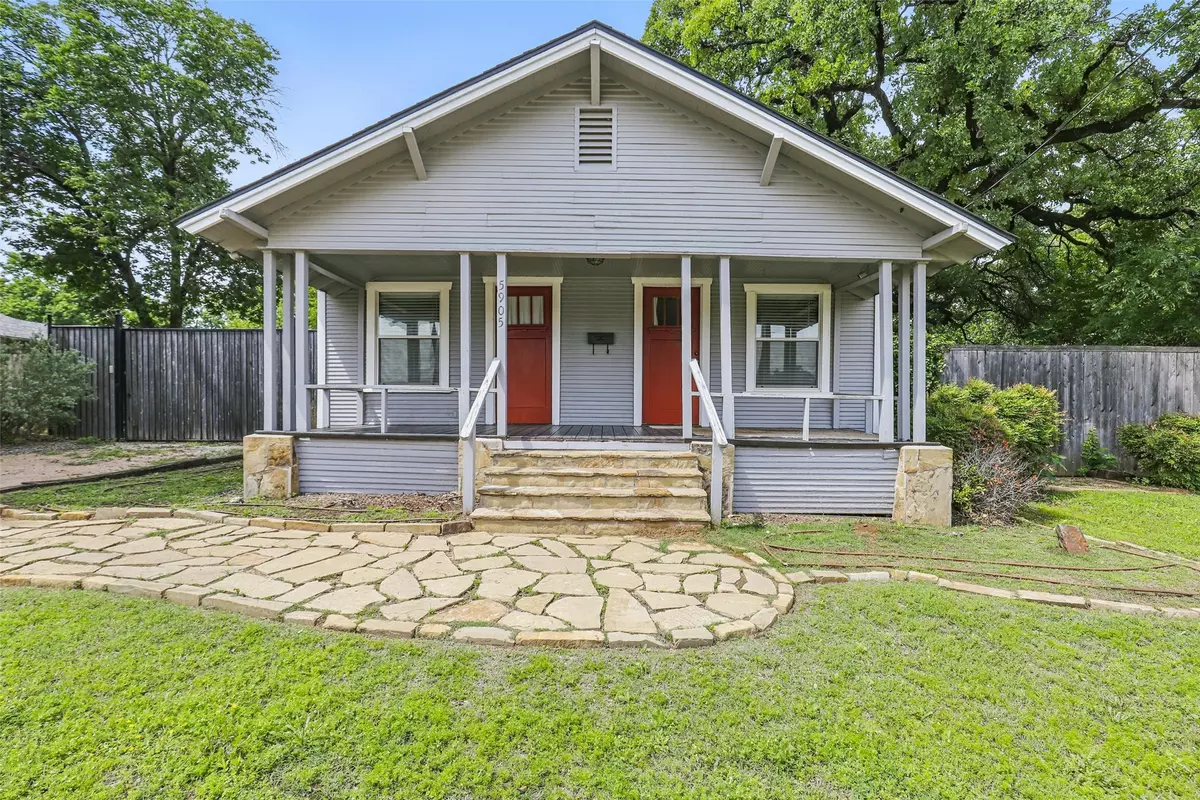 Fort Worth, TX 76112,5905 Craig ST