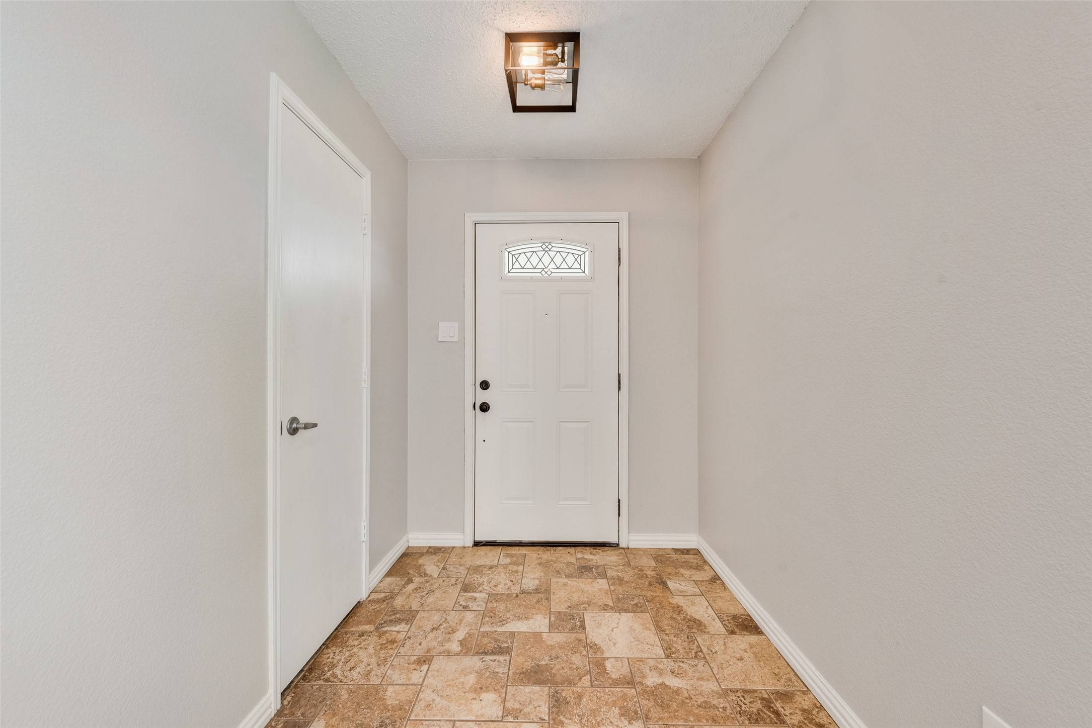 Fort Worth, TX 76262,13728 High Mesa RD