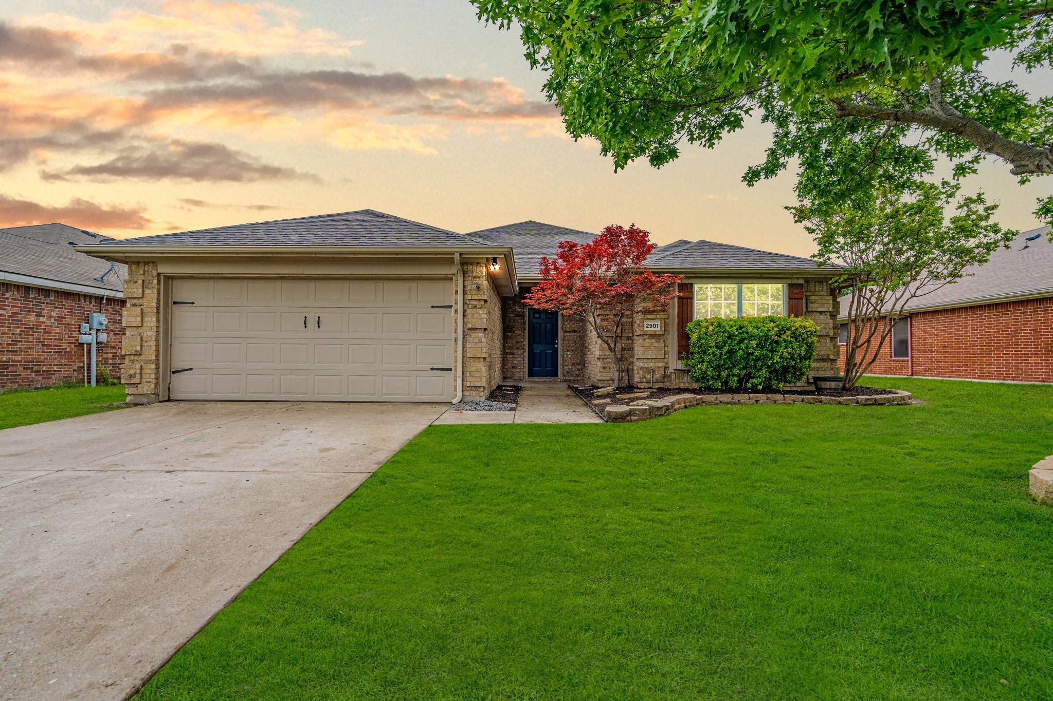 2901 Mockingbird ST, Royse City, TX 75189