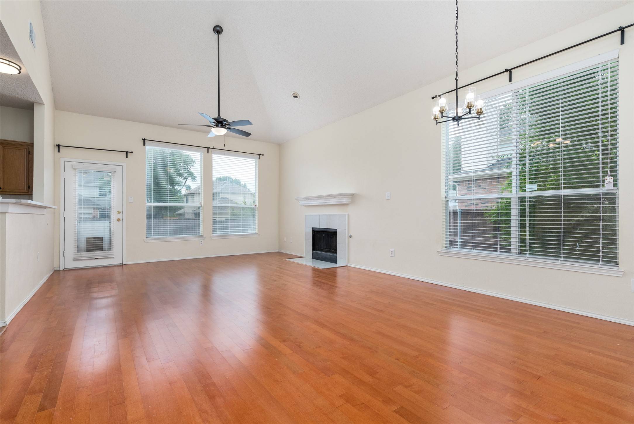 Plano, TX 75025,3928 Windford DR