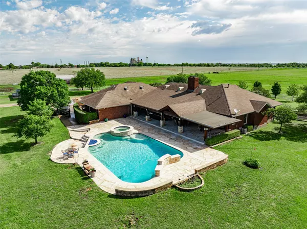 Sunnyvale, TX 75182,577 Polly RD