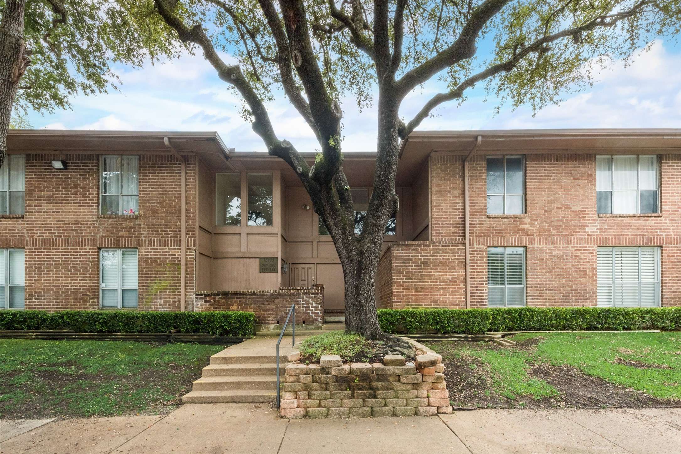 10552 High Hollows DR #134, Dallas, TX 75230