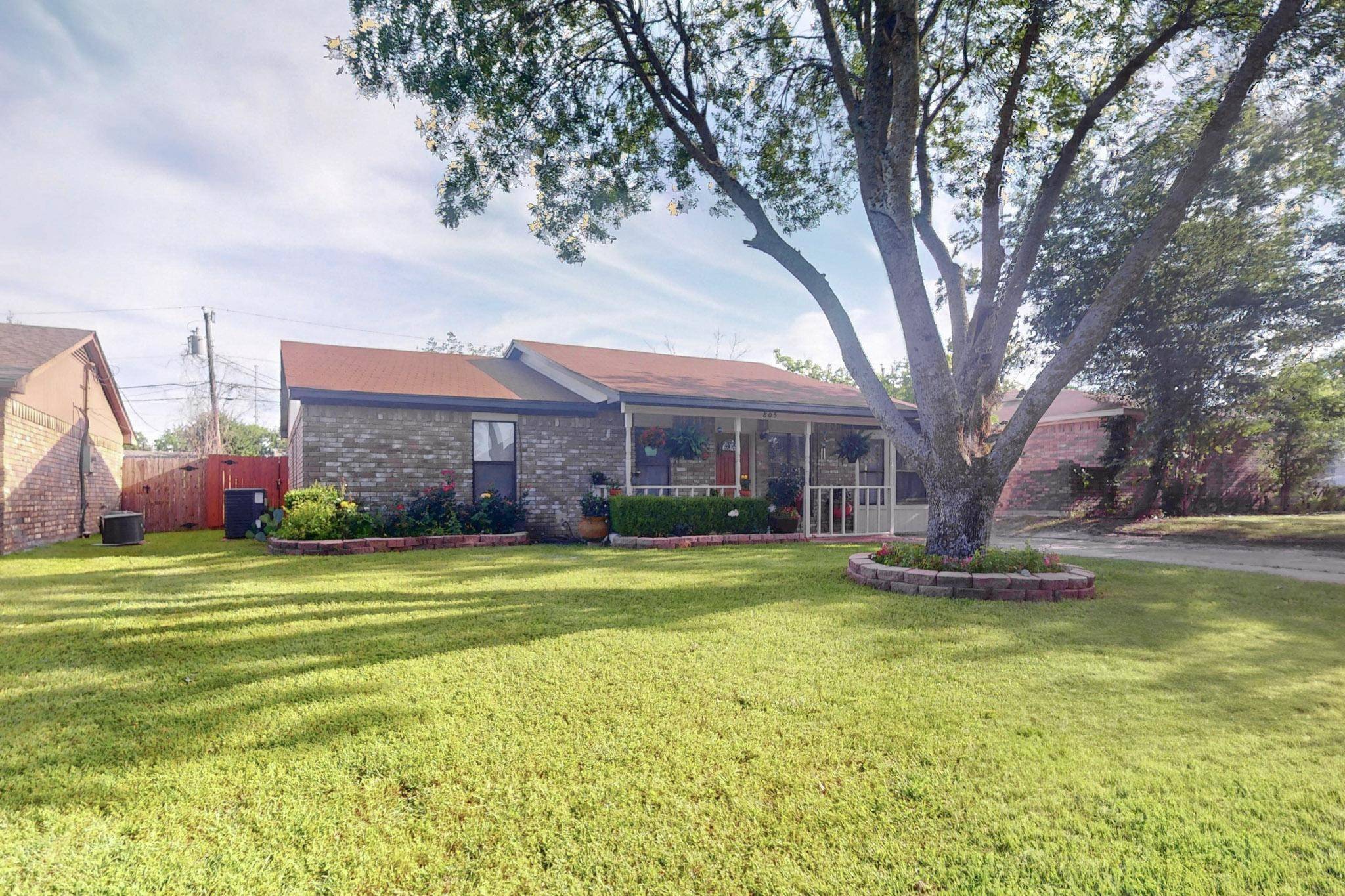 Royse City, TX 75189,805 Loganwood DR