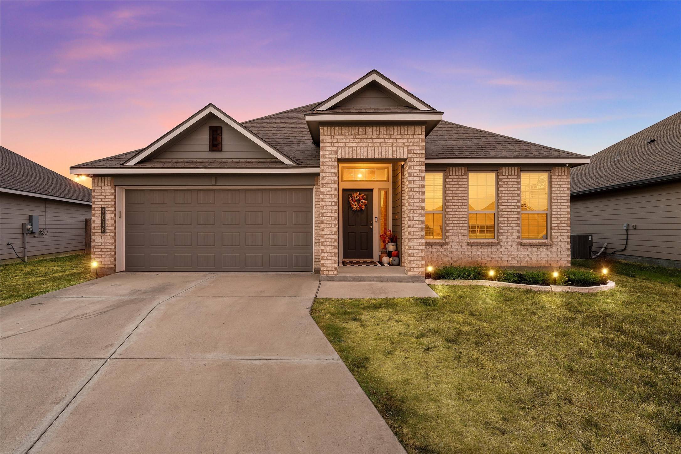 4016 Bravo Ranch RD, Waco, TX 76705