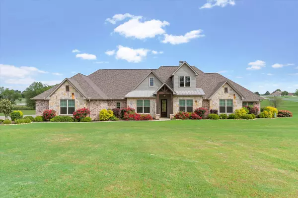 22960 Bridle View DR,  Lindale,  TX 75771