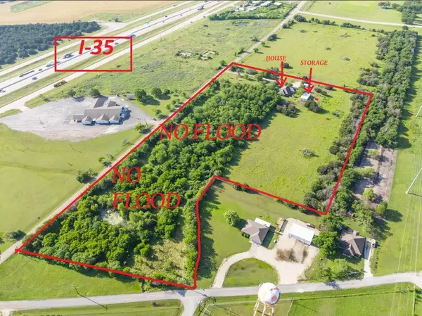4037 Old Dallas RD, Elm Mott, TX 76640