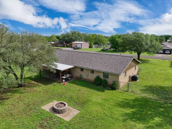 Bruceville, TX 76630,162 Slade DR