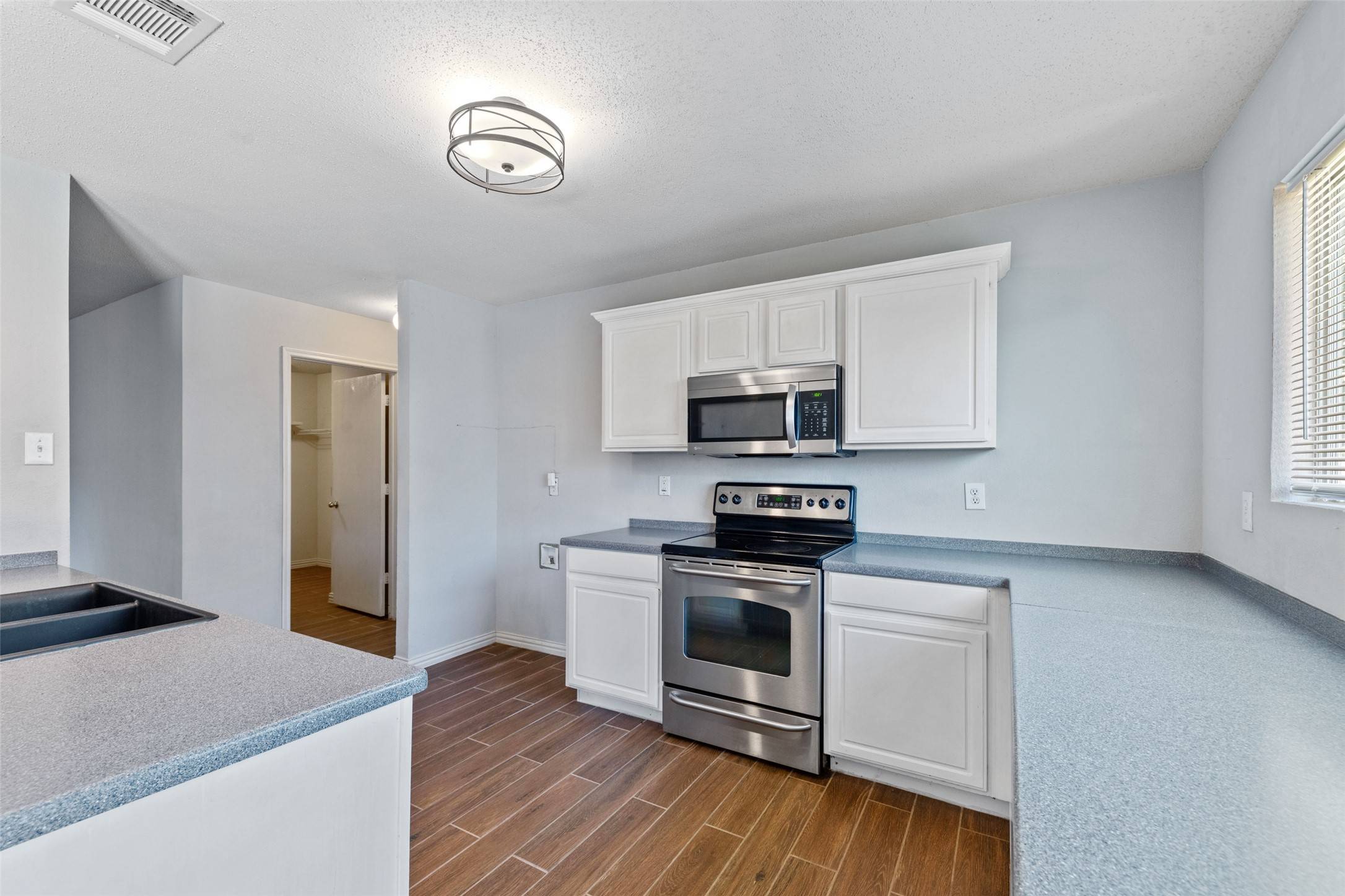 Fort Worth, TX 76244,4921 Thorn Hollow DR