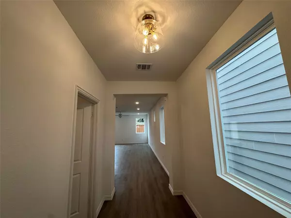 Dallas, TX 75228,6934 Terlingua DR