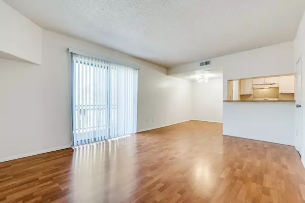 4020 Holland AVE #211, Dallas, TX 75219