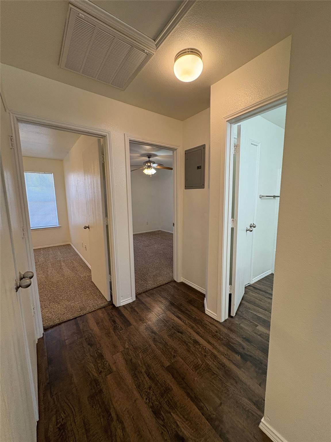 Cleburne, TX 76033,641 Woodard AVE #C