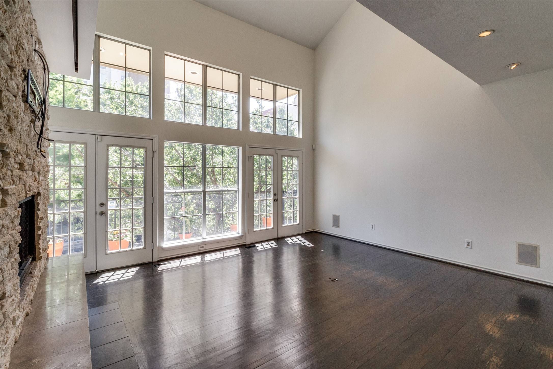 Dallas, TX 75219,4157 Throckmorton ST