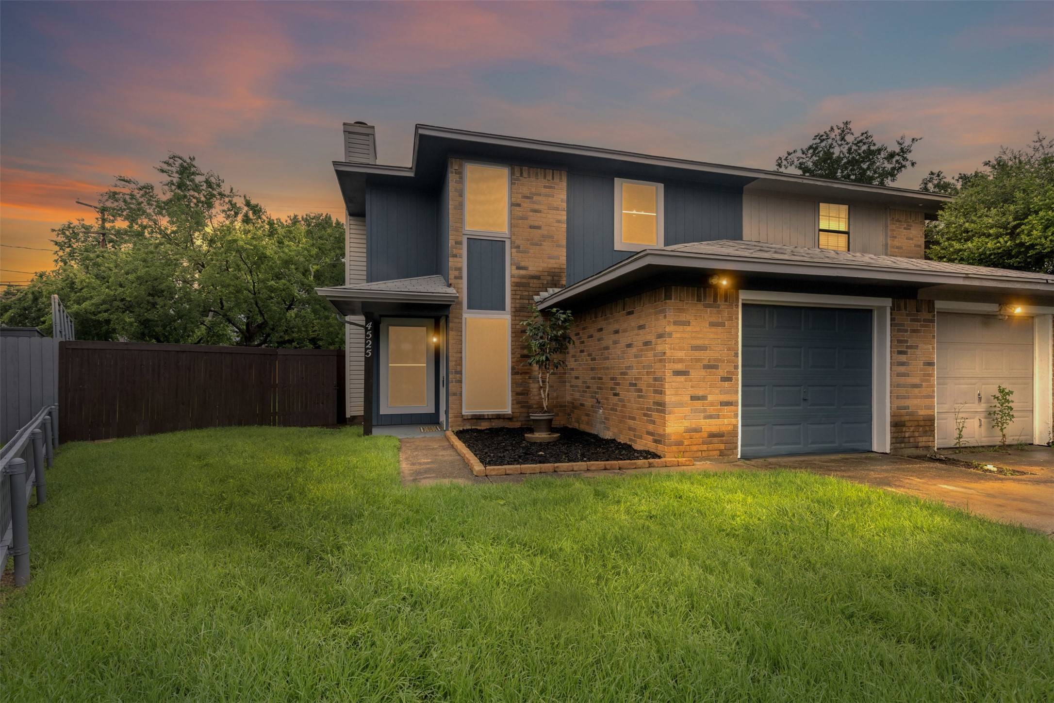 4525 Halyard CT, Fort Worth, TX 76135