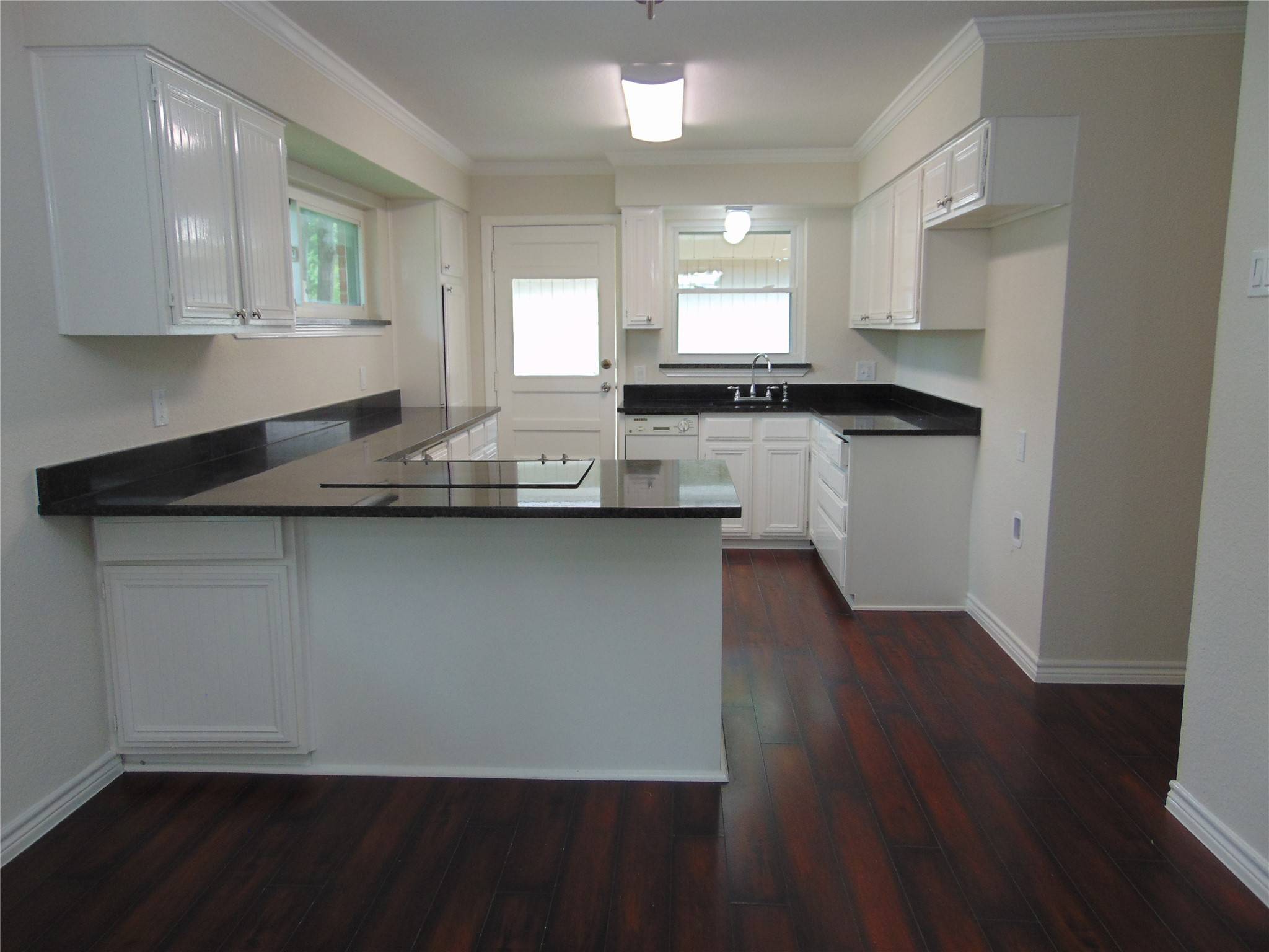 Dallas, TX 75228,10232 Pinecrest DR