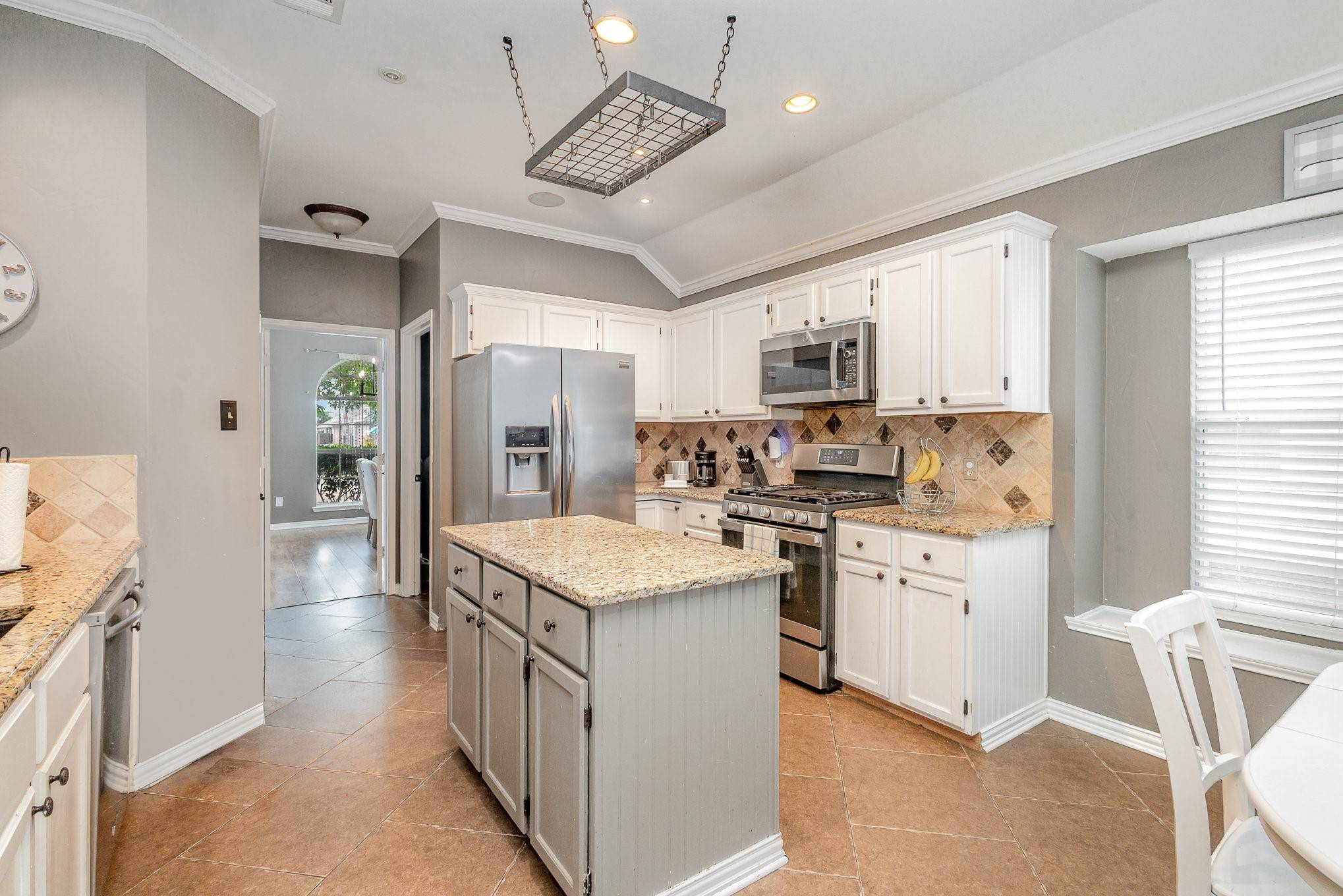 Rowlett, TX 75089,7206 Birchmont DR