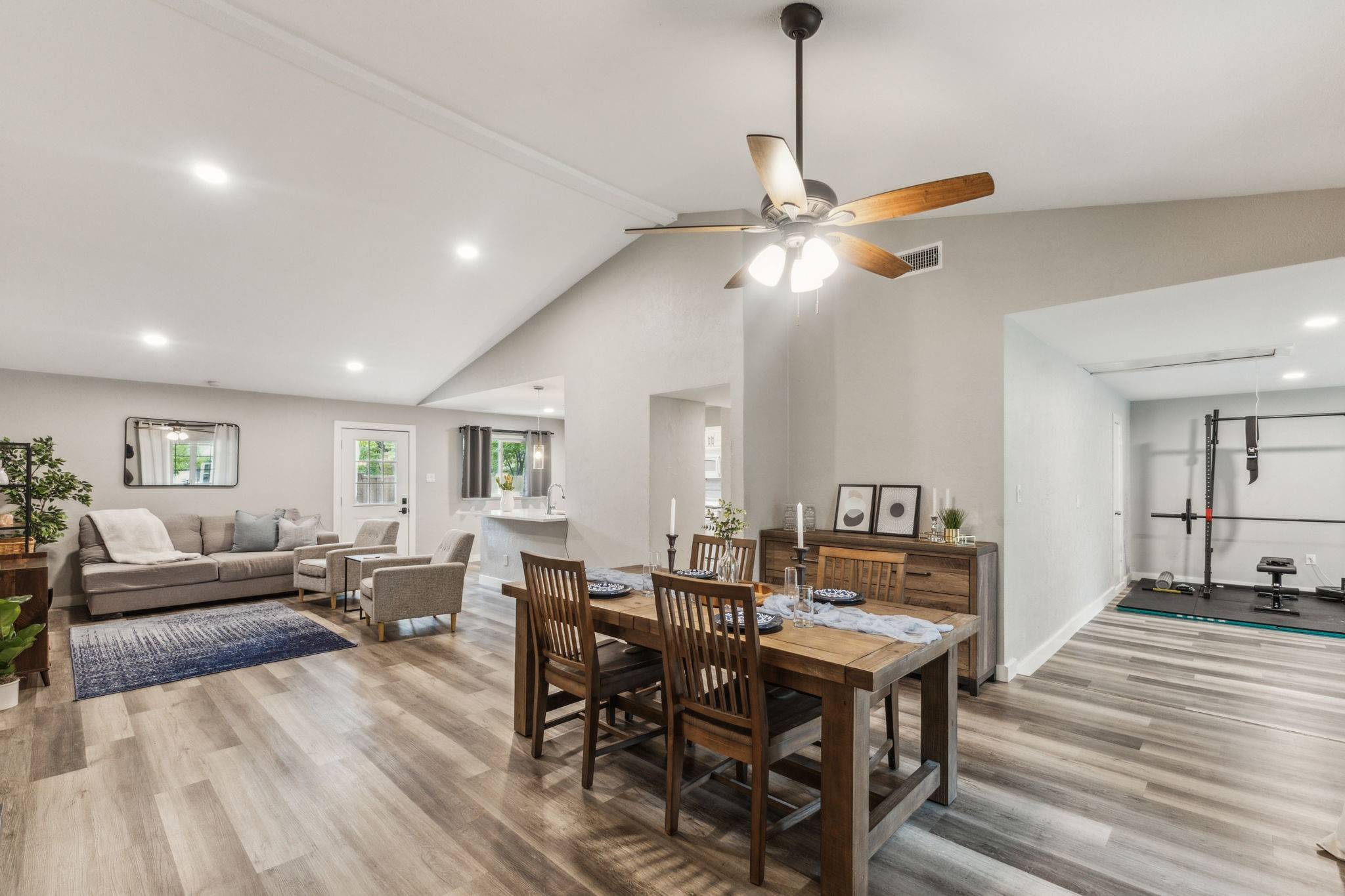 Garland, TX 75043,434 Jamestown DR