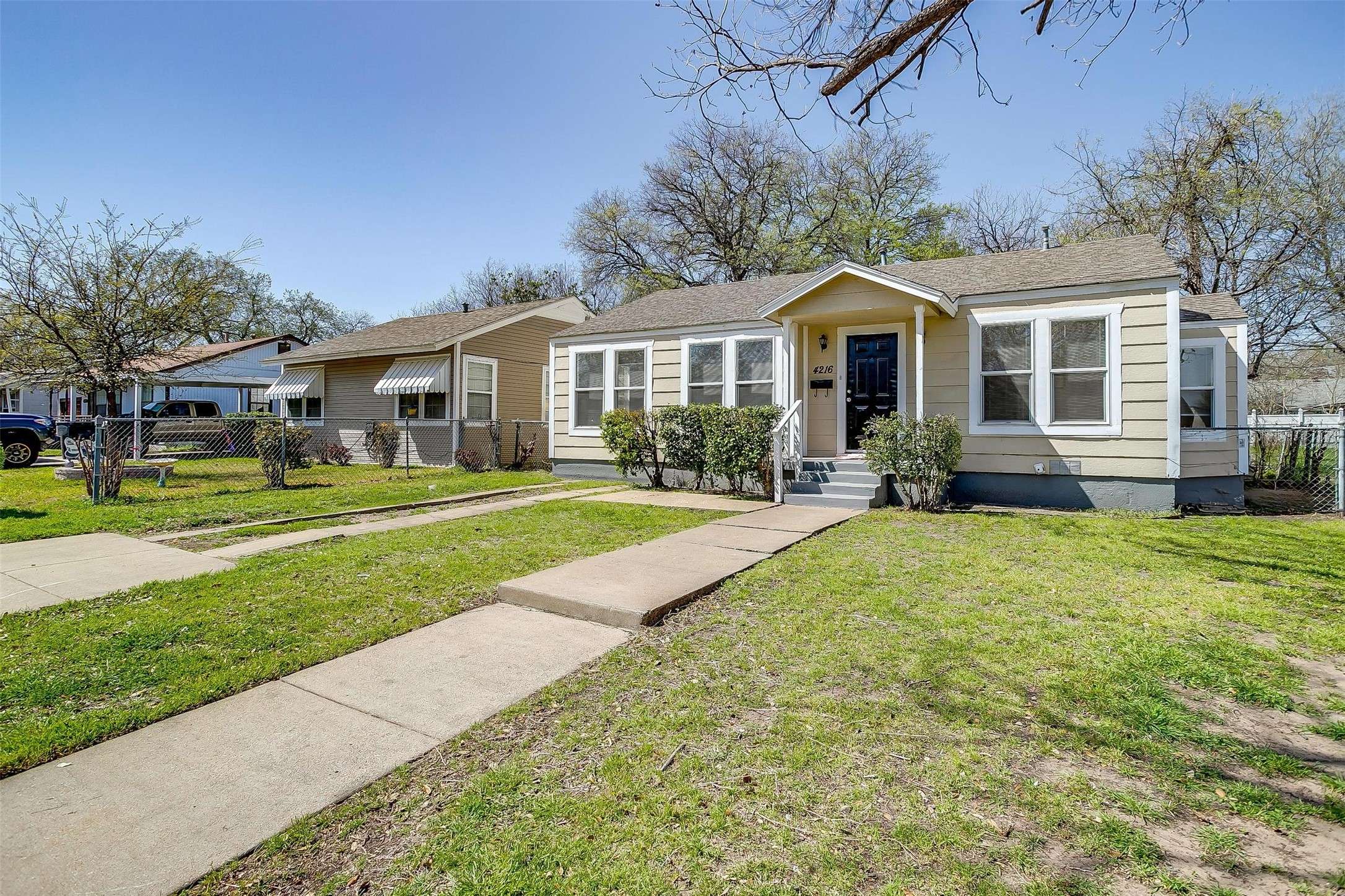 Fort Worth, TX 76107,4216 Valentine ST