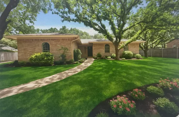 Arlington, TX 76016,5711 Trail Lake DR