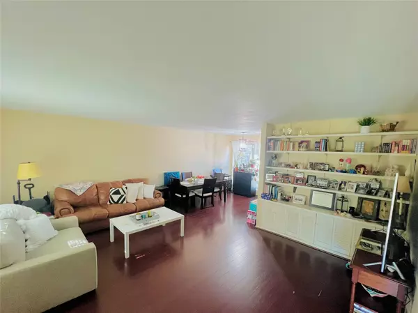 Dallas, TX 75206,4933 Skillman ST #247