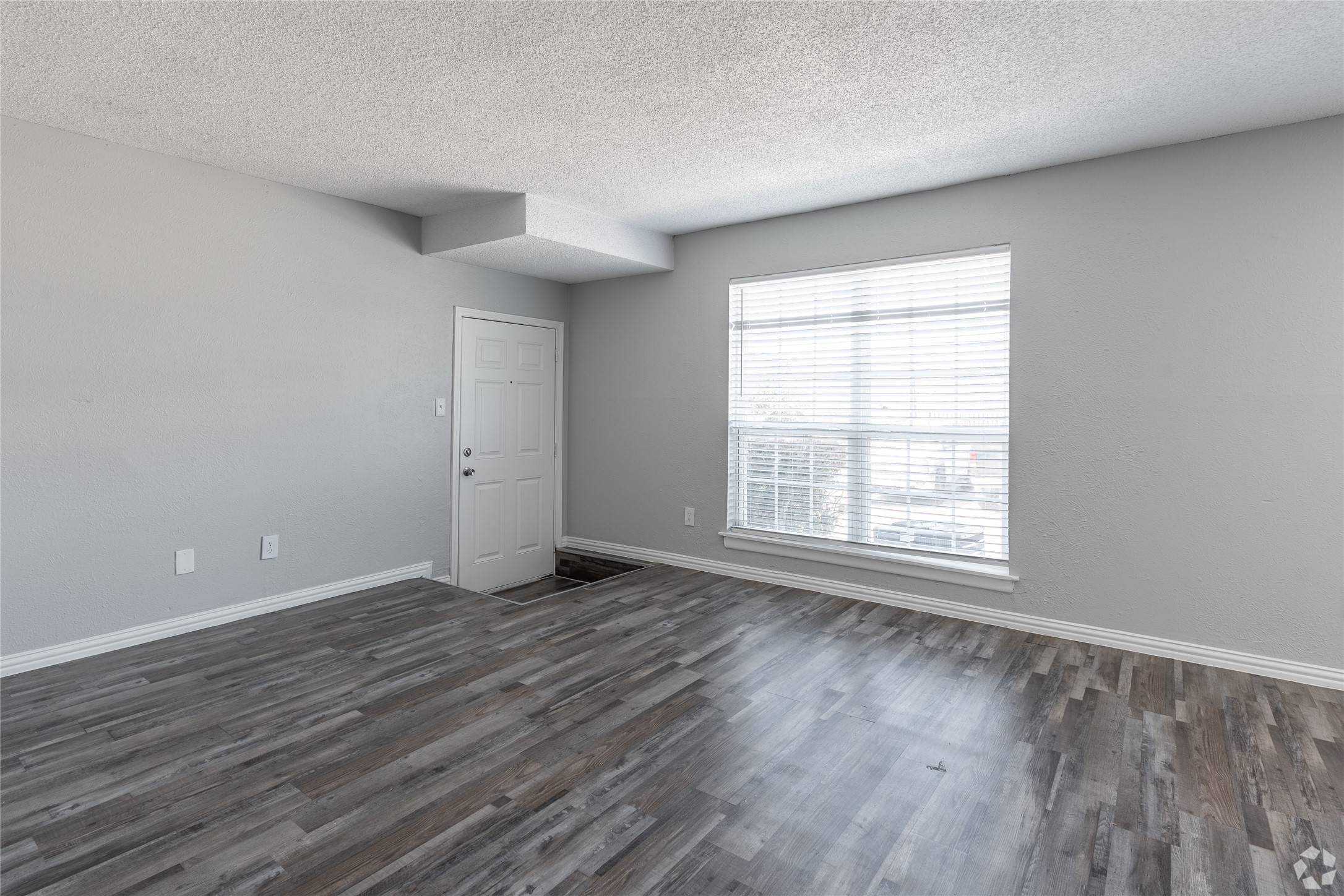Dallas, TX 75228,2728 N Buckner BLVD #132