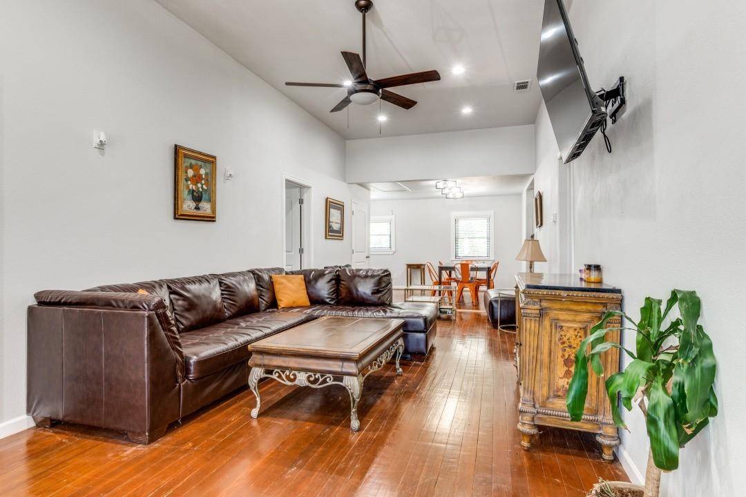 Dallas, TX 75203,516 E 6TH ST