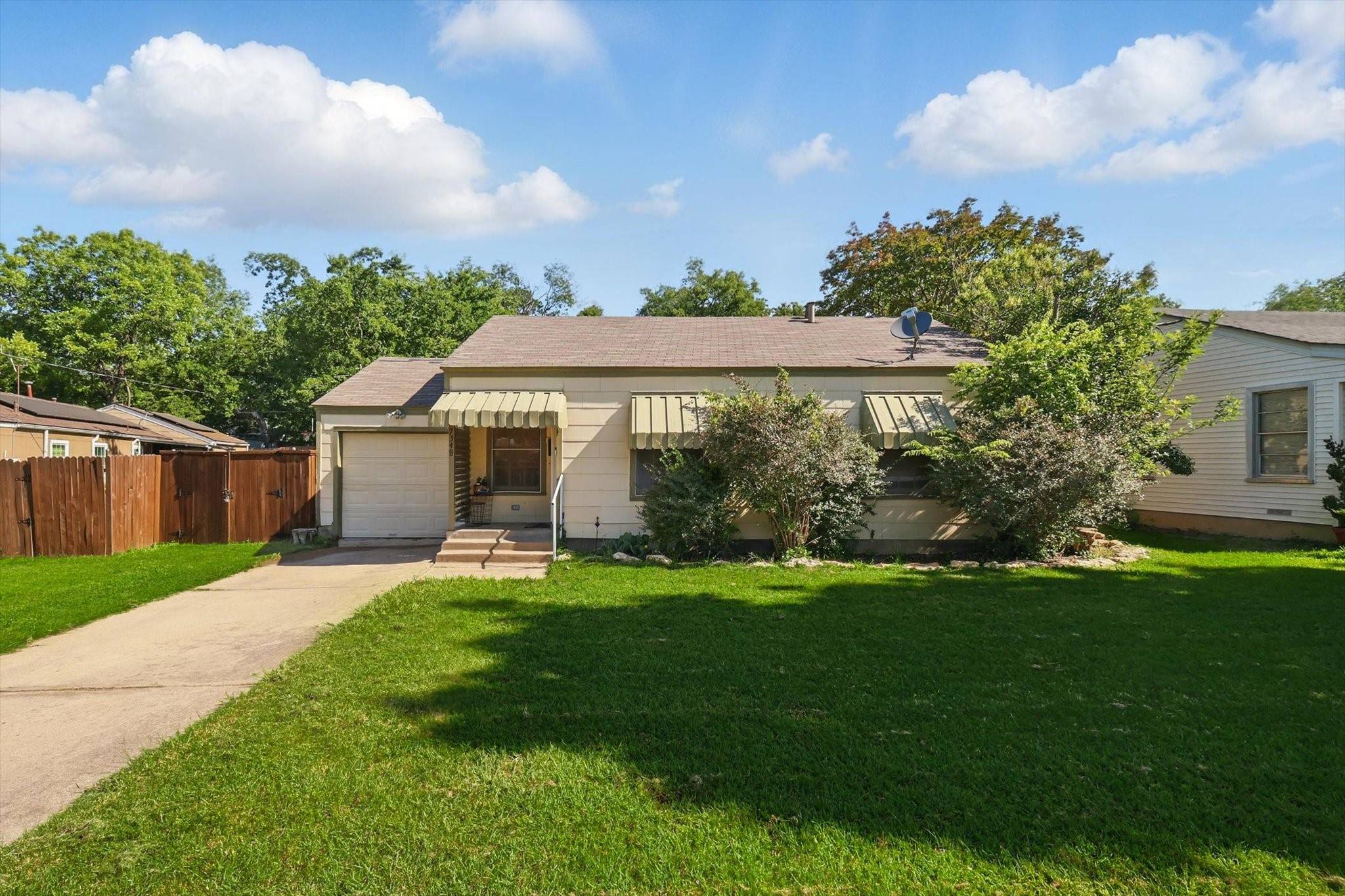 7348 Pensacola AVE, Fort Worth, TX 76116