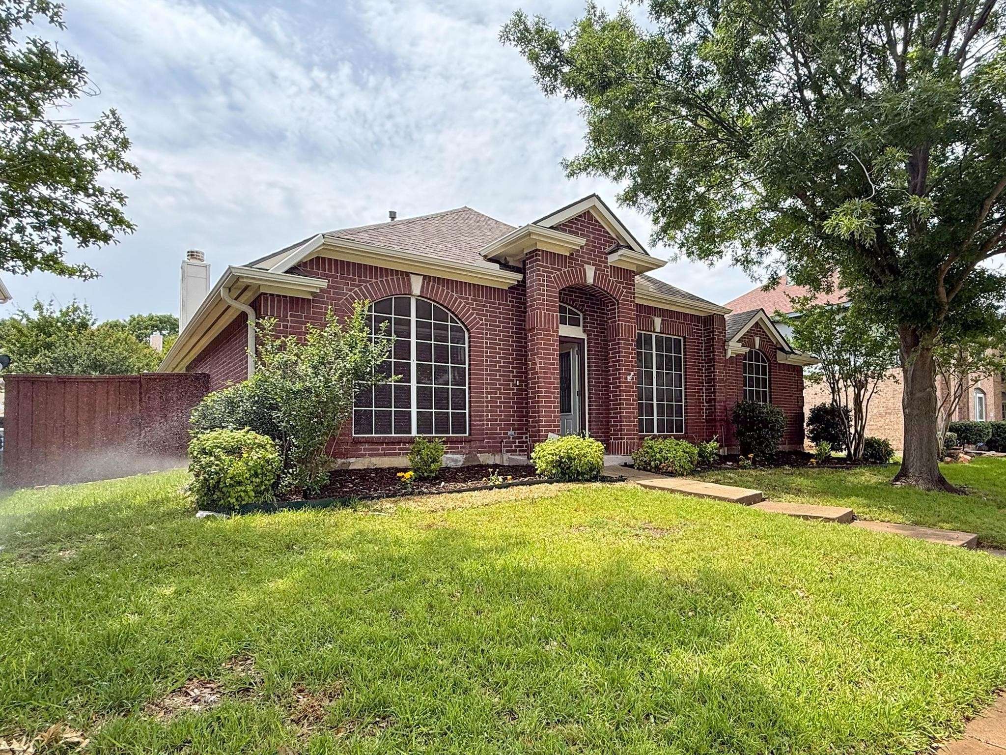3916 Acorn LN, Mckinney, TX 75070