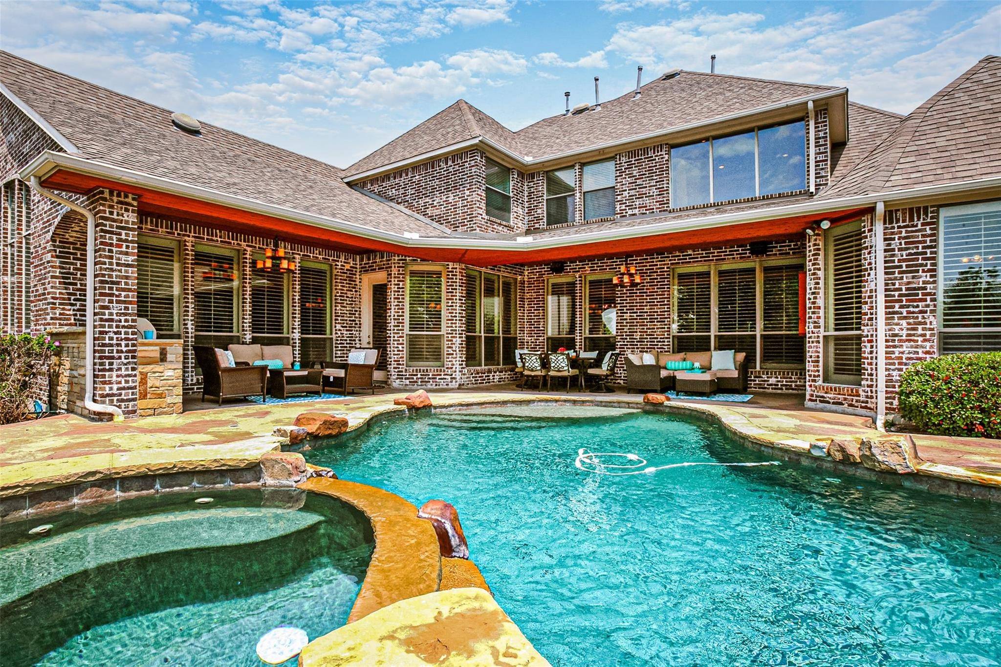 Frisco, TX 75034,5242 Quail RUN