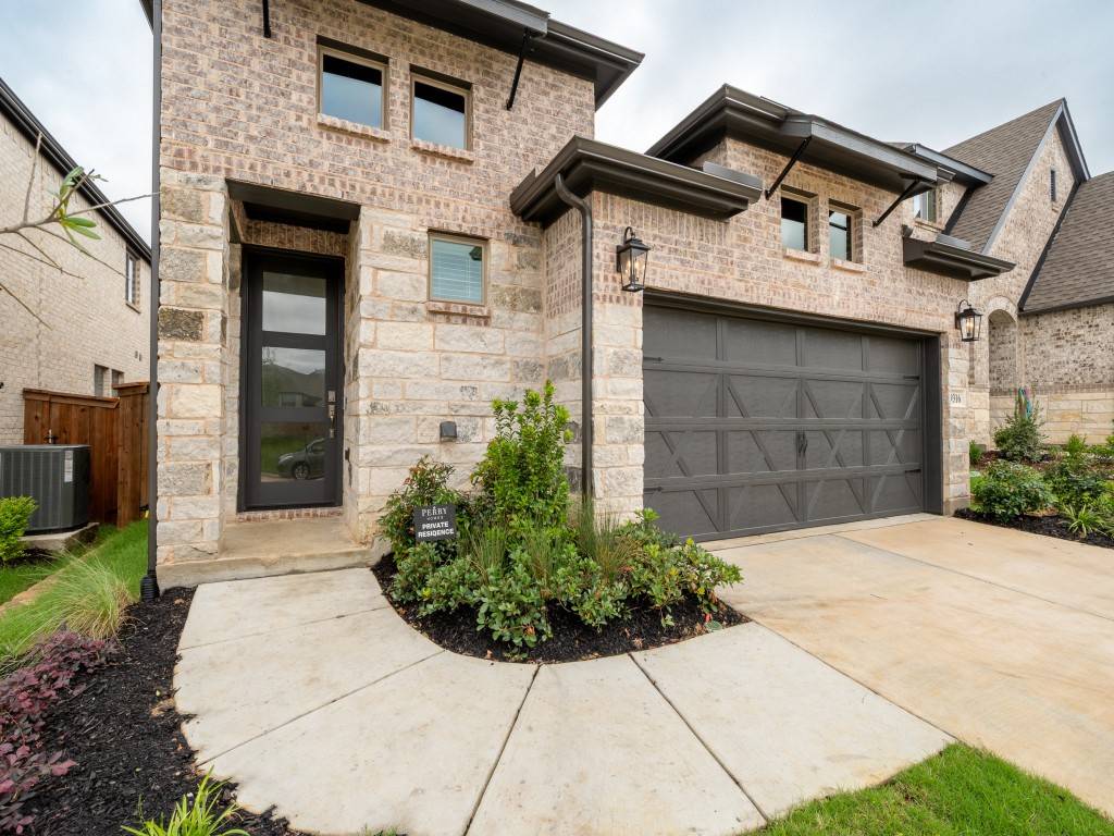 9316 Paintbrush DR, Little Elm, TX 75068