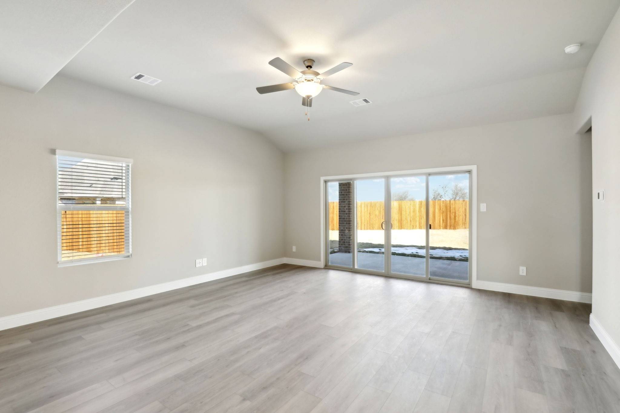 Princeton, TX 75407,2220 Zephyr DR