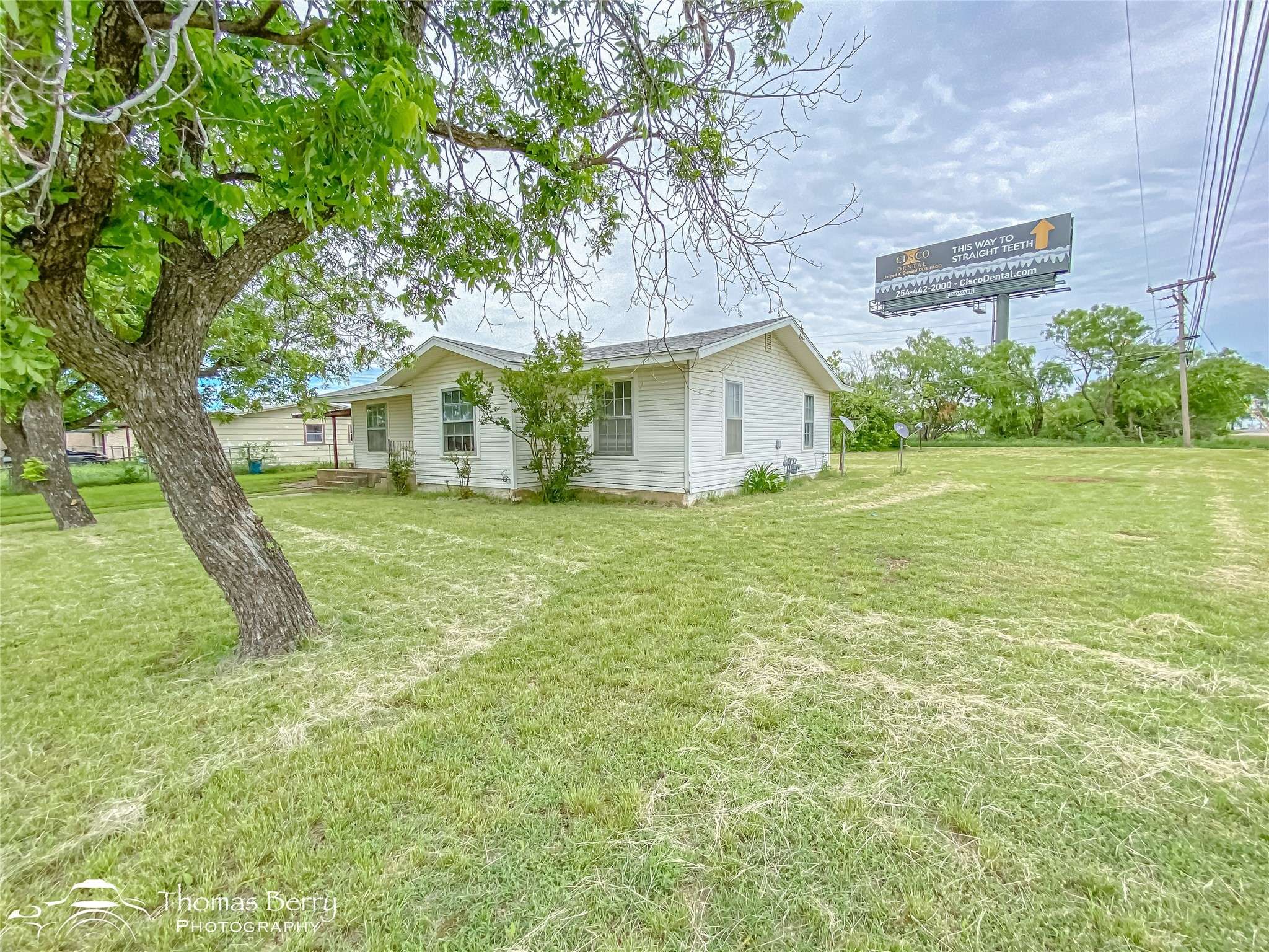 Baird, TX 79504,1309 N Ross DR