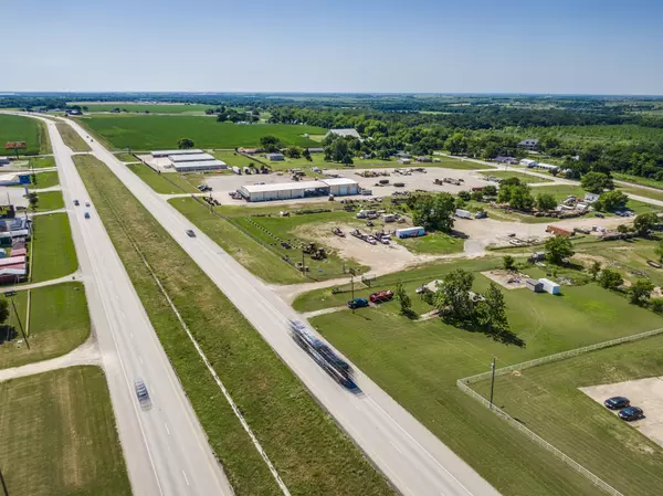 Waxahachie, TX 75165,3846 S Highway 287