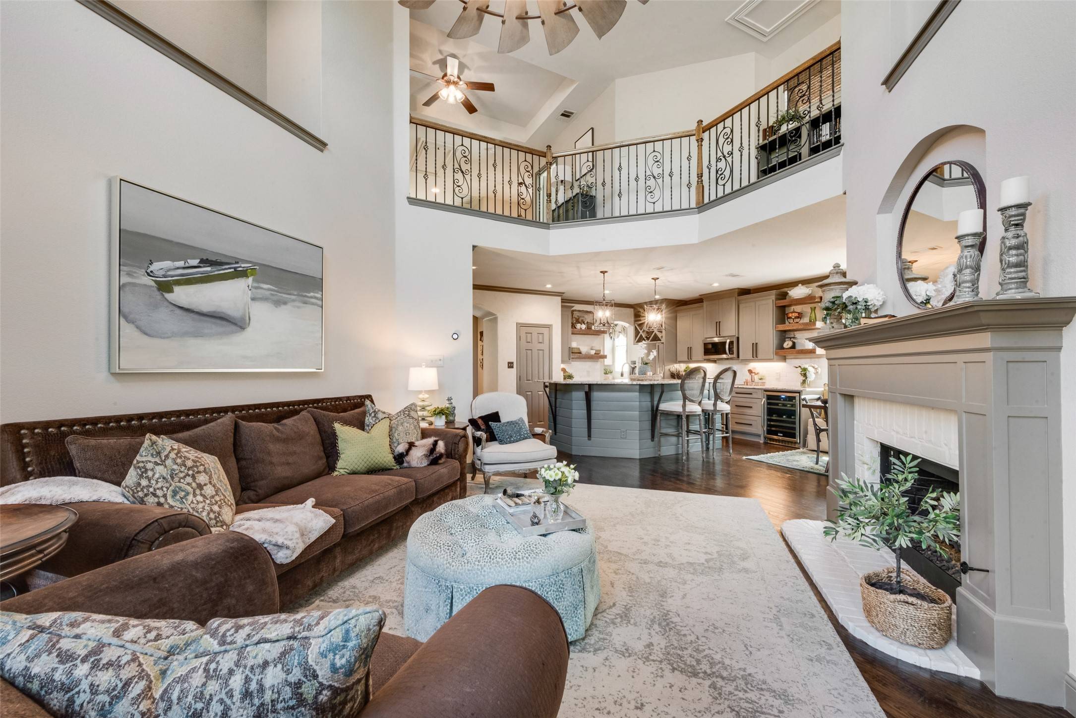 2466 Campfire LN, Frisco, TX 75033
