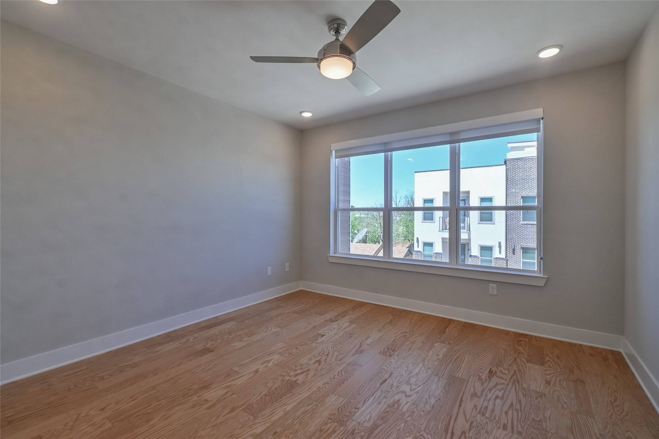 Fort Worth, TX 76107,2721 Wingate ST #205