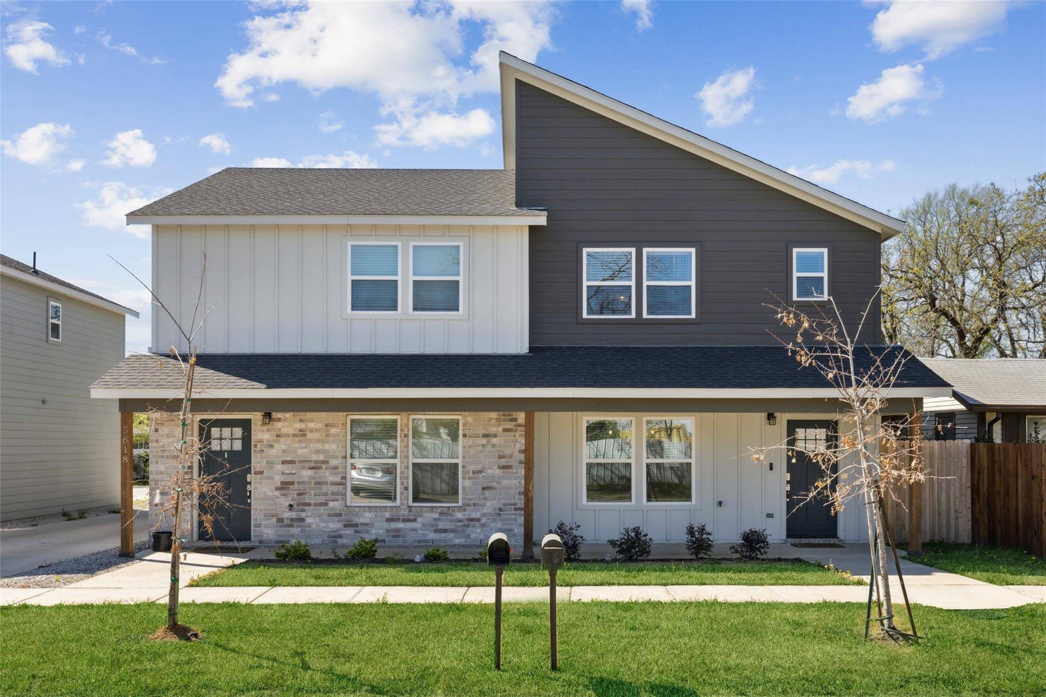5816 Grayson ST, Fort Worth, TX 76119