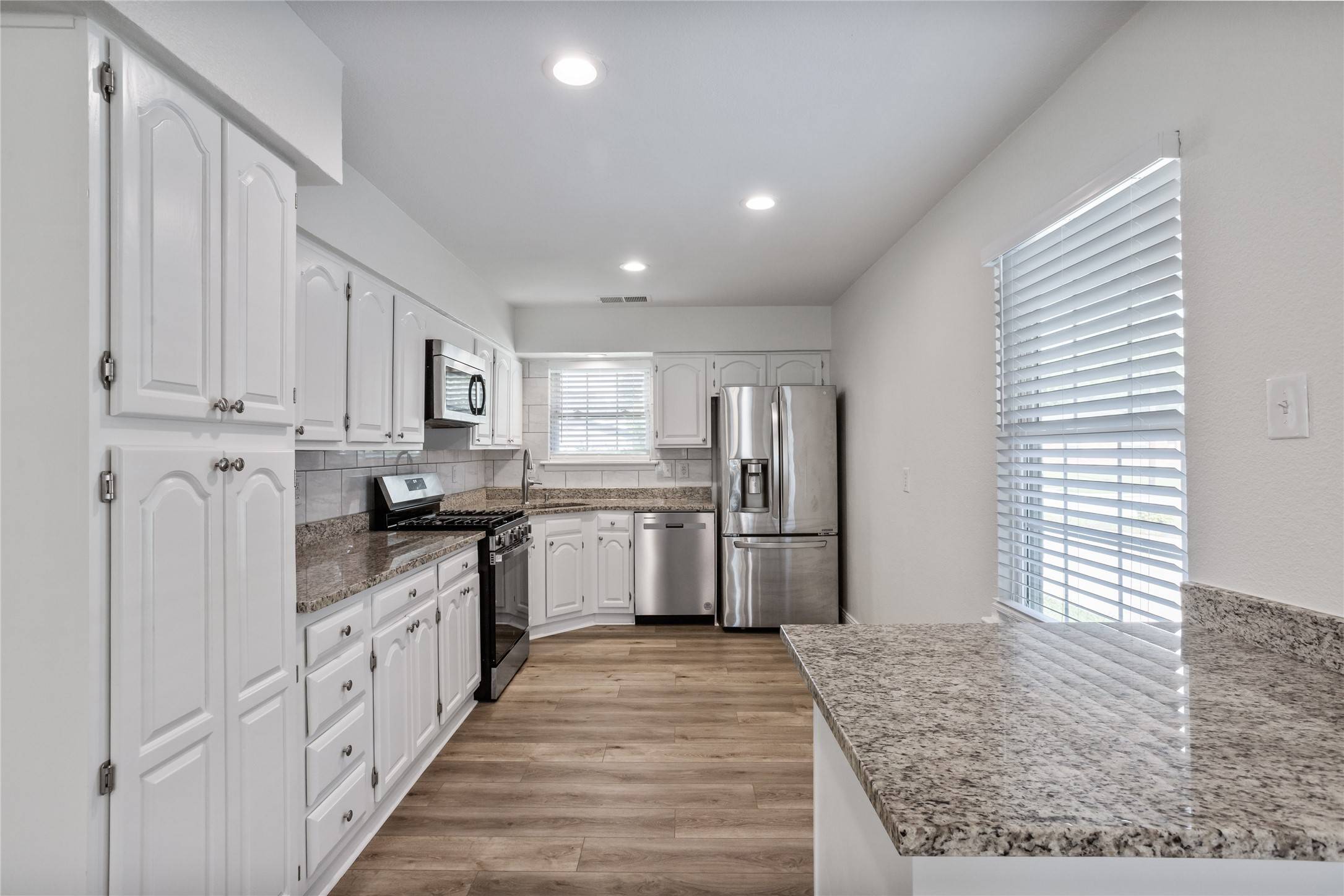 Irving, TX 75062,3014 Brockbank DR