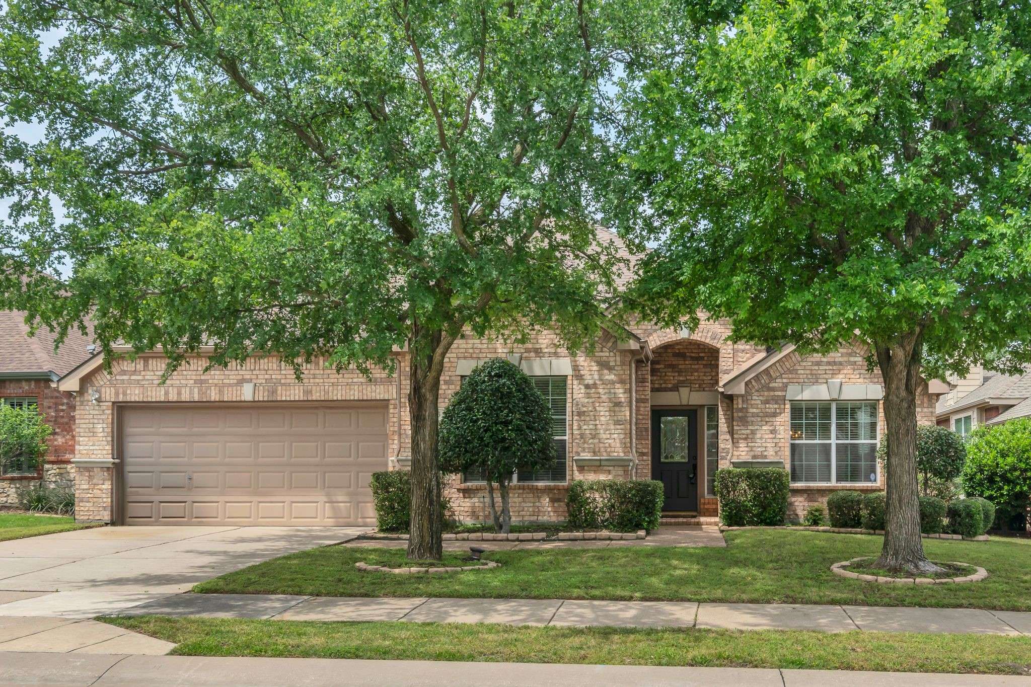 1383 Ranch House DR, Fairview, TX 75069