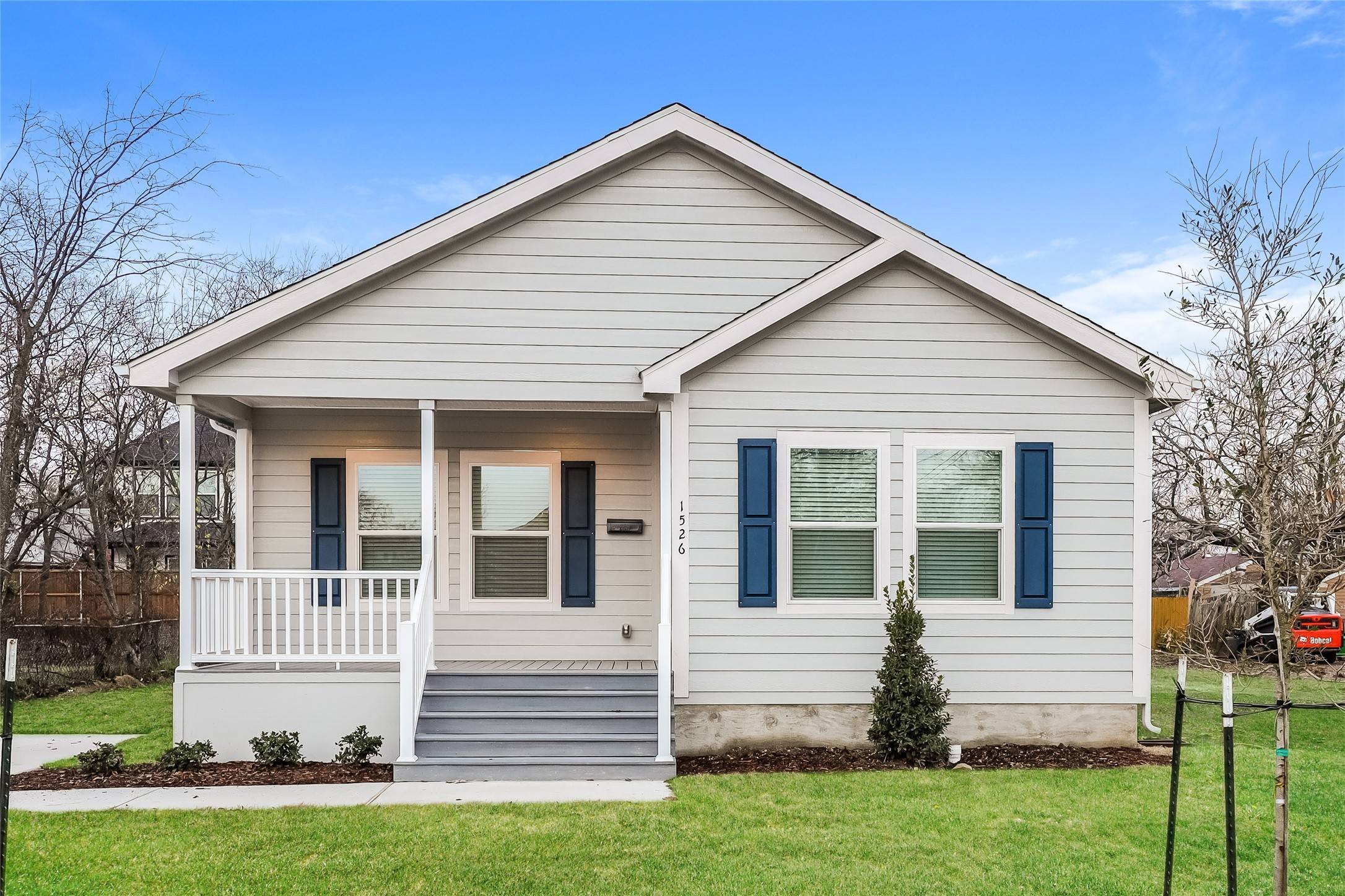 1526 Homeland ST, Dallas, TX 75212