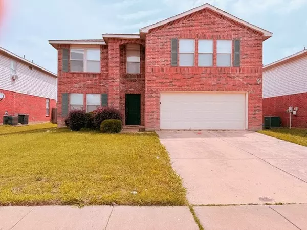 3016 Cesareo DR, Grand Prairie, TX 75052