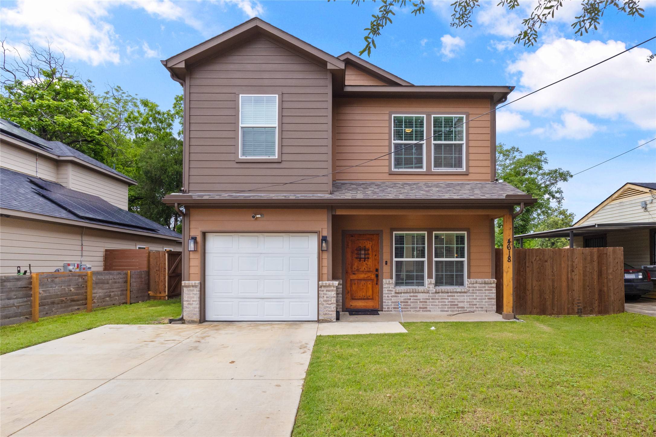 4618 Meadow ST, Dallas, TX 75215