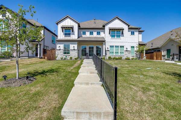 2241 Offerande DR, Fort Worth, TX 76008