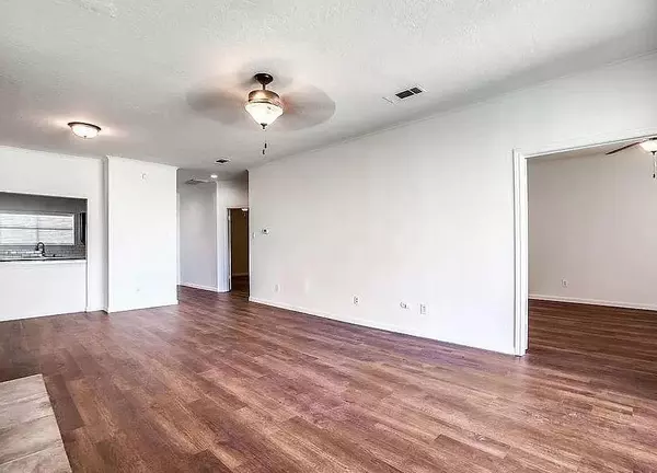 Dallas, TX 75248,5310 Keller Springs RD #432