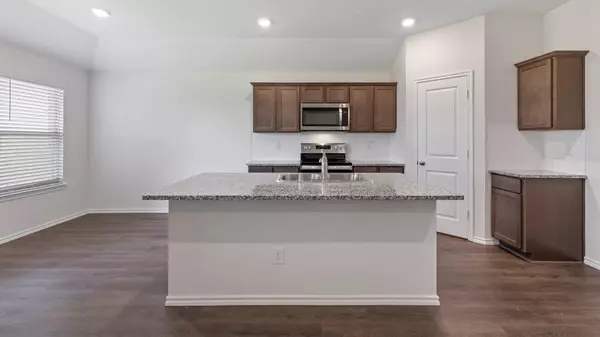 Sherman, TX 75090,2404 Montgomery ST